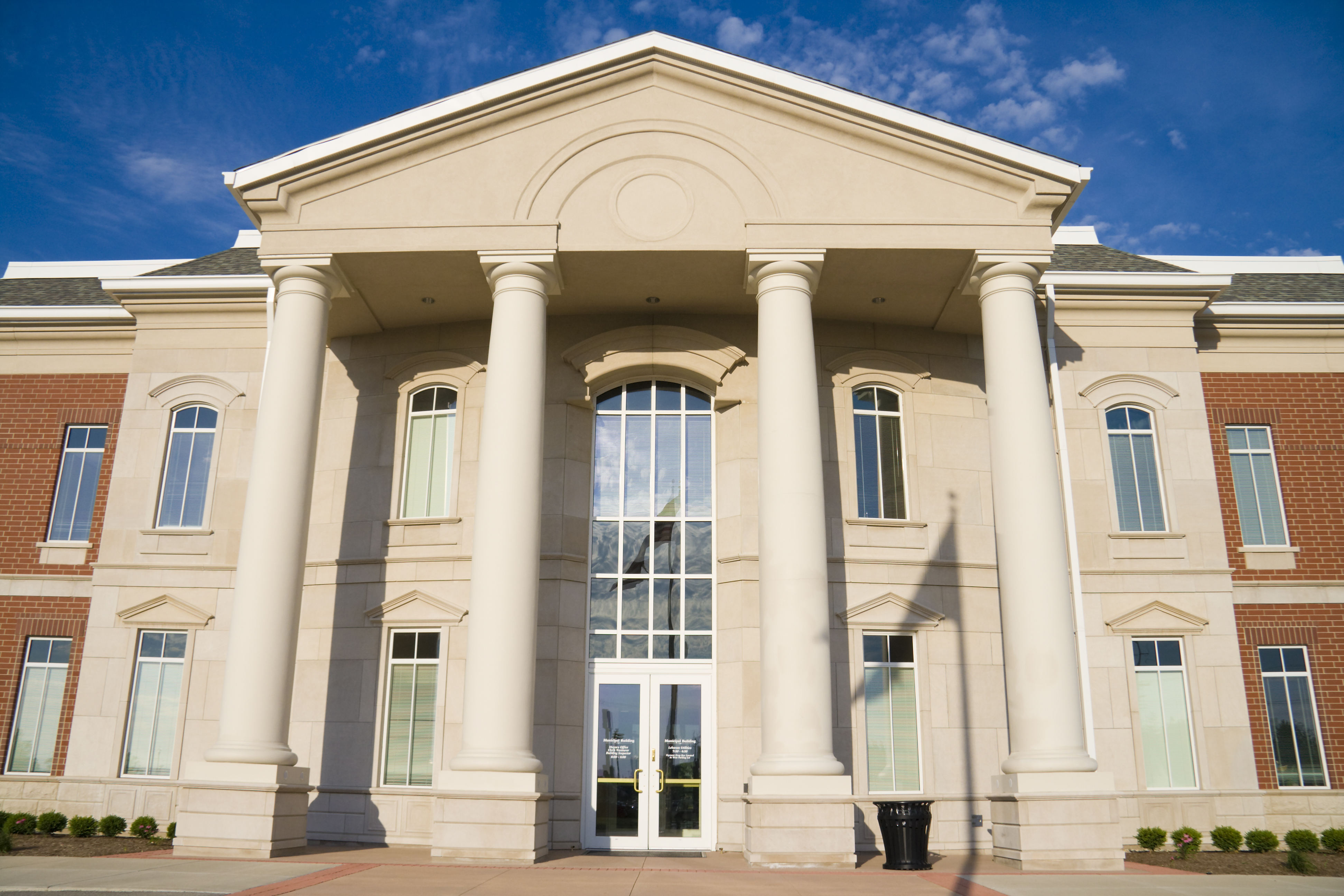 Main entrance to the City Hall in Lebanon, Indiana