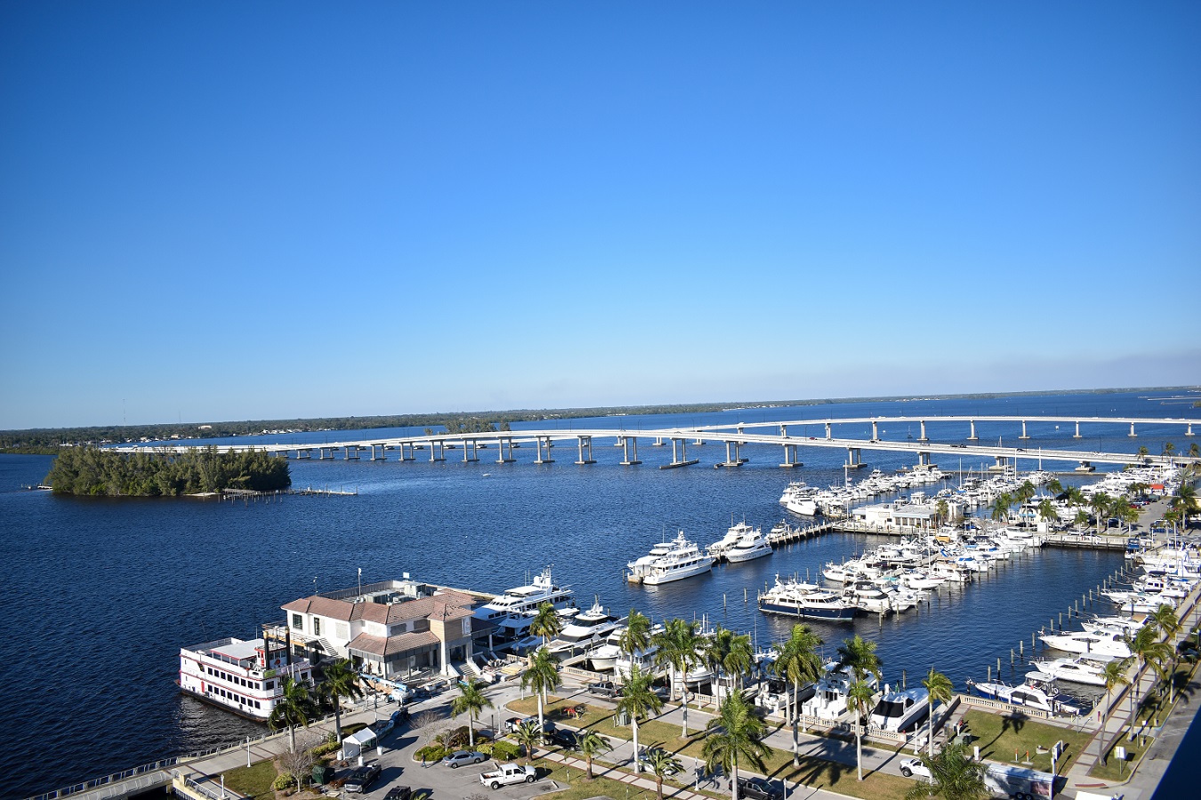 Fort Myers waterway and bridge