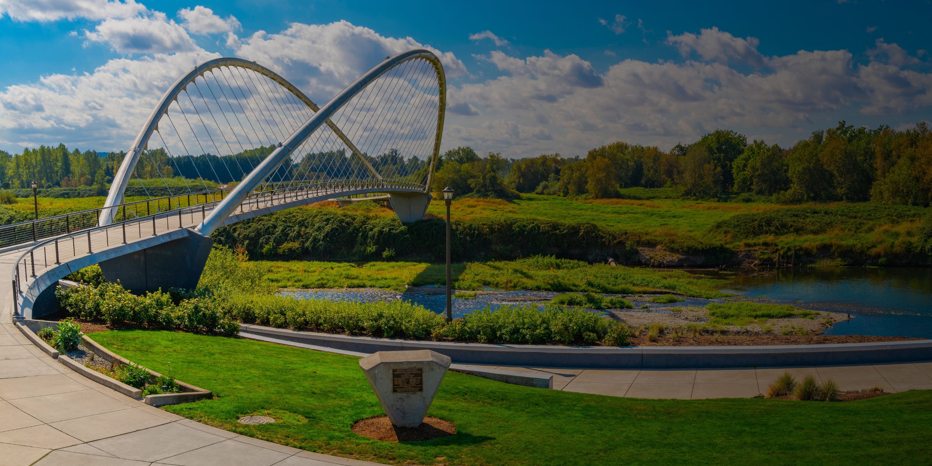 Salem, Oregon Riverfront Park with Bridge