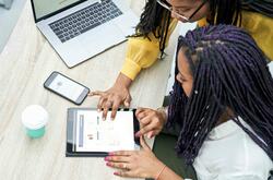 Business-Analyst-Women