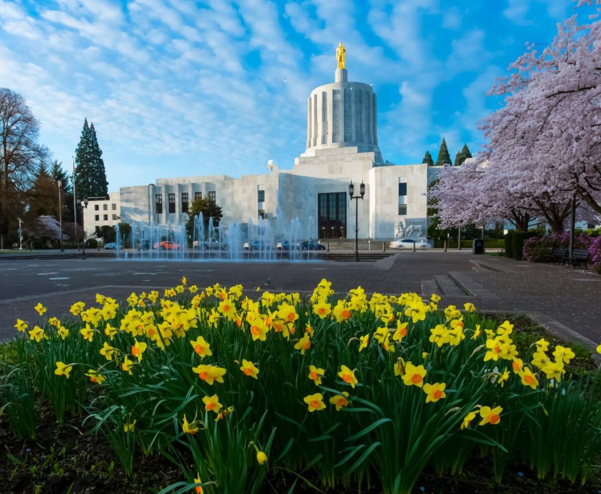 Salem, Oregon State Capitol building
